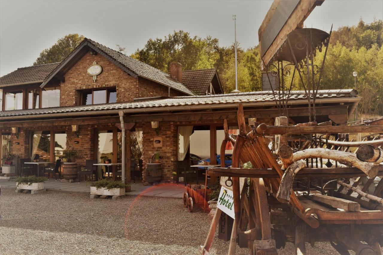 Domizil Hotel Bei Welter Nideggen Kreuzau Exterior photo